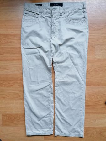 Hose Atelier Gardeur Regular fit Gr. 34 kurz