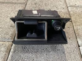 Autoaschenbecher mit Zigarettenanzünder Alfa Romeo