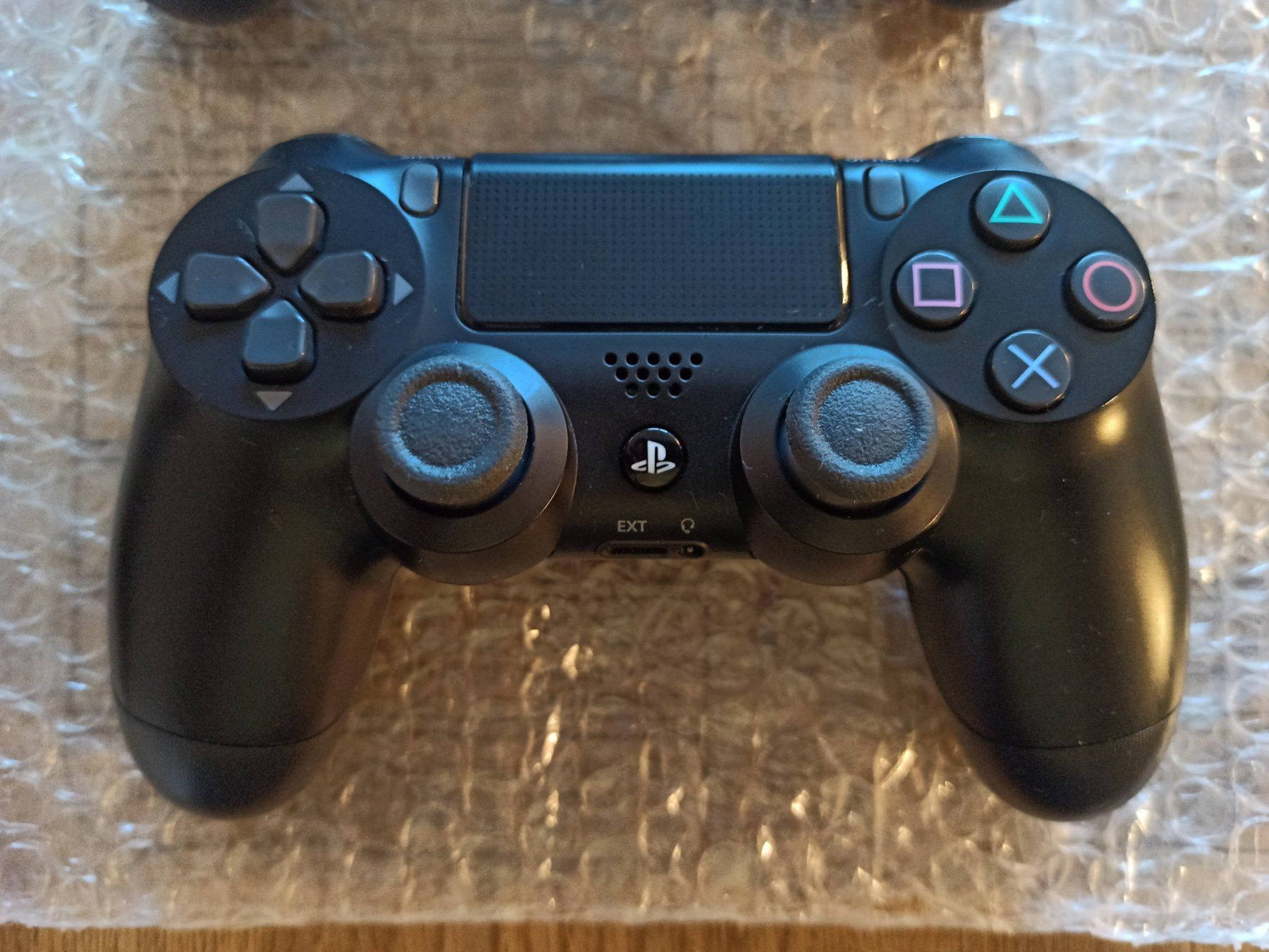 Controller: 2 x Original Controller Sony PS4 Wireless DualShock 4 V2 TOP – Usato da Oberweningen venduto da mar_87mx 2