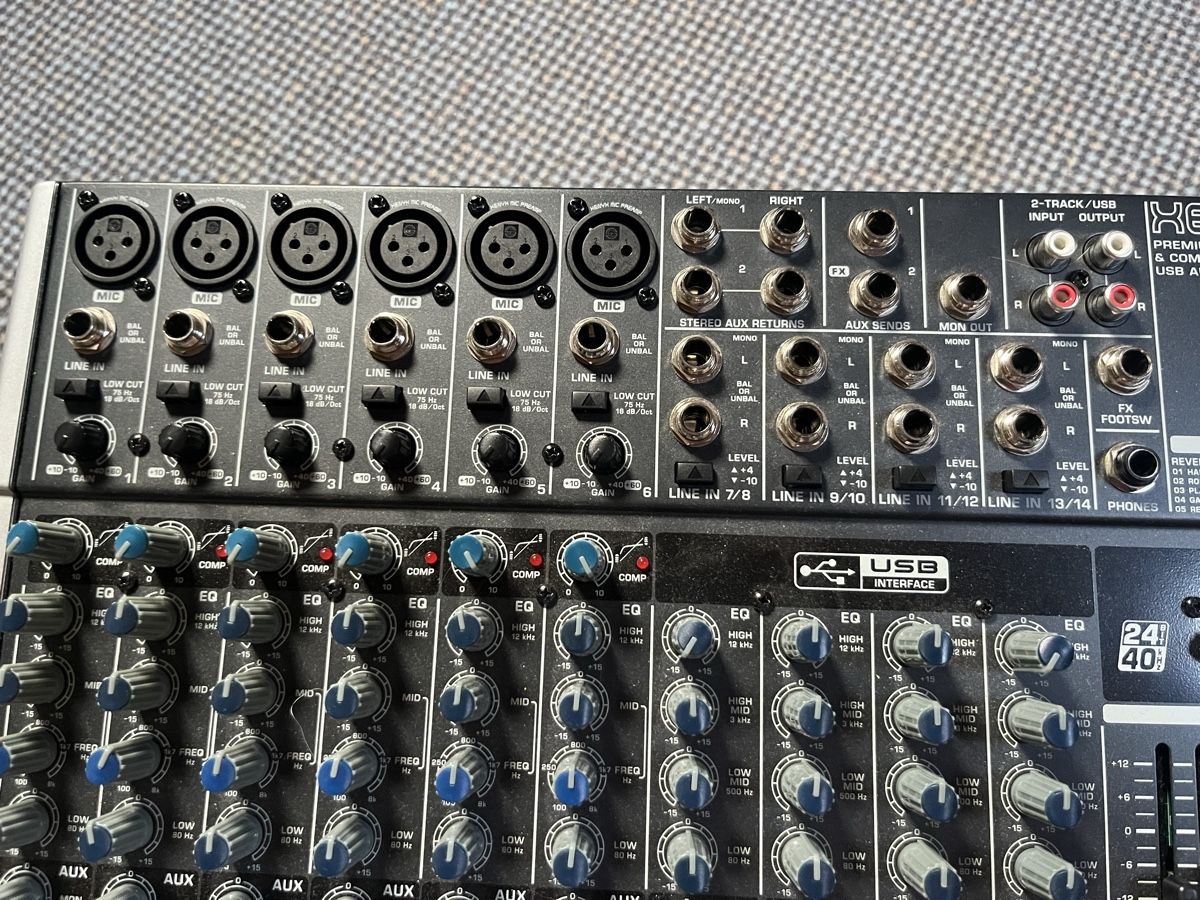 Behringer Mischpulte: Behringer XENYX X1832USB Mischpult  – Gebraucht aus Engelburg von ernahelene 2