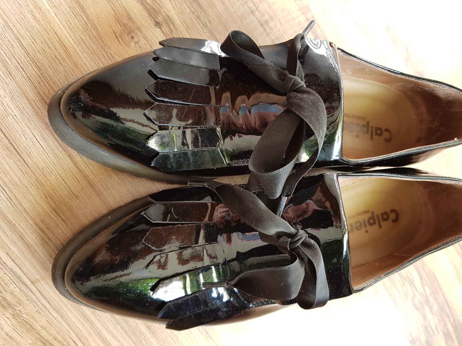 Damenschuhe: Lackschuhe Loafer Gr. 37 – Neu (gemäss Beschreibung) aus Flaach von shora