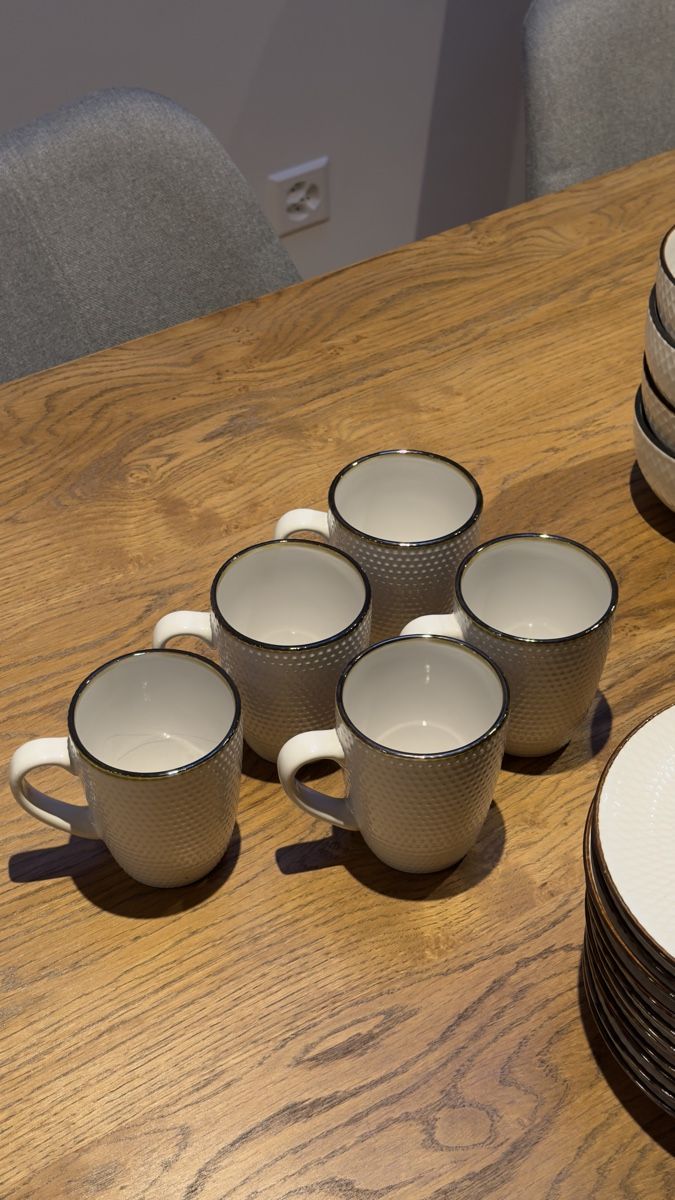Set di piatti: Geschirr Set / 37-Teilig – Usato da Emmen venduto da underrtxed678 4