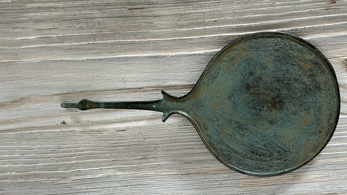 Foto & Immagini: Etruskisch Bronzespiegel mit Ritzzeichnung – Usato da Riedholz venduto da Frettchen63 3