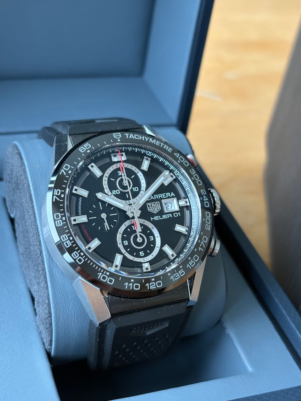 Tag Heuer Montres: Tag Heuer Carrera Heuer 01 Fullset – D'occasion à Birsfelden par Mynos 2