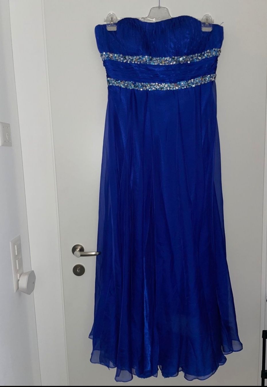 Robes: Festkleid – D'occasion à Bülach par dra_qnd7