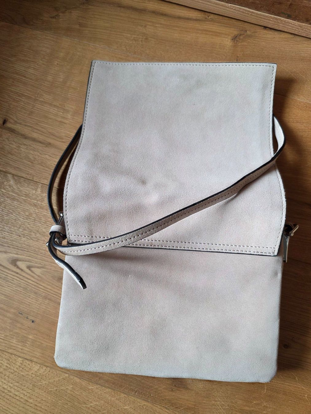 Borse da donna: Wildleder Leder Handtasche Tasche – Usato da Walterswil BE venduto da Lonitti 6