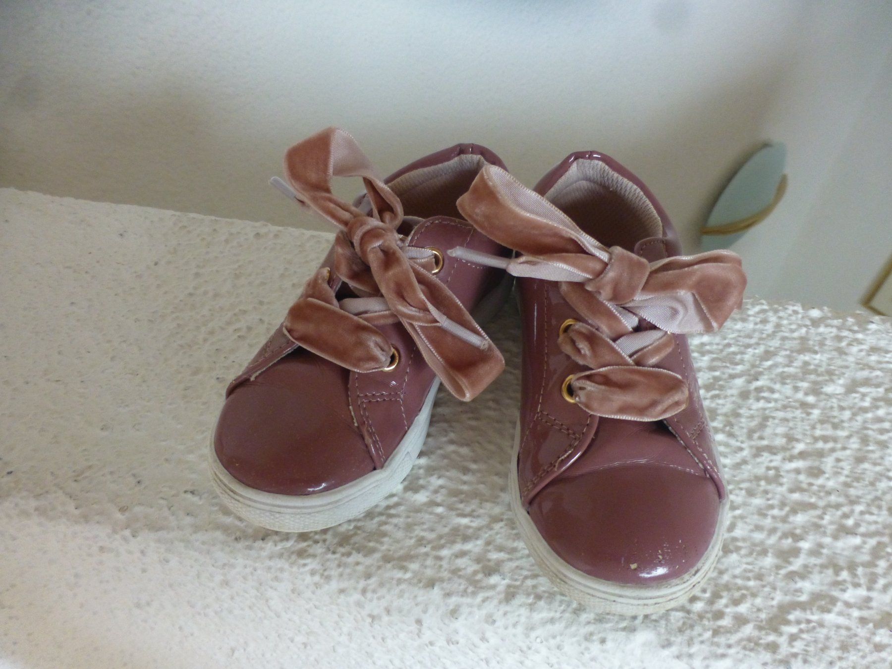 Schuhe für Jungen: Mädchenschuhe  Gr. 22 – Gebraucht aus Hergiswil NW von annettelia