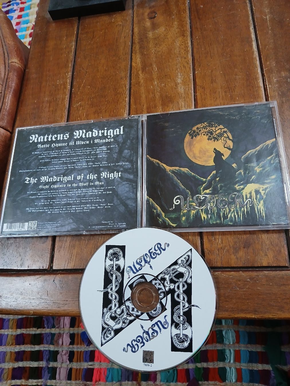 CD: ulver- nattens... – Usato da St-Cergue venduto da VeganWarrior