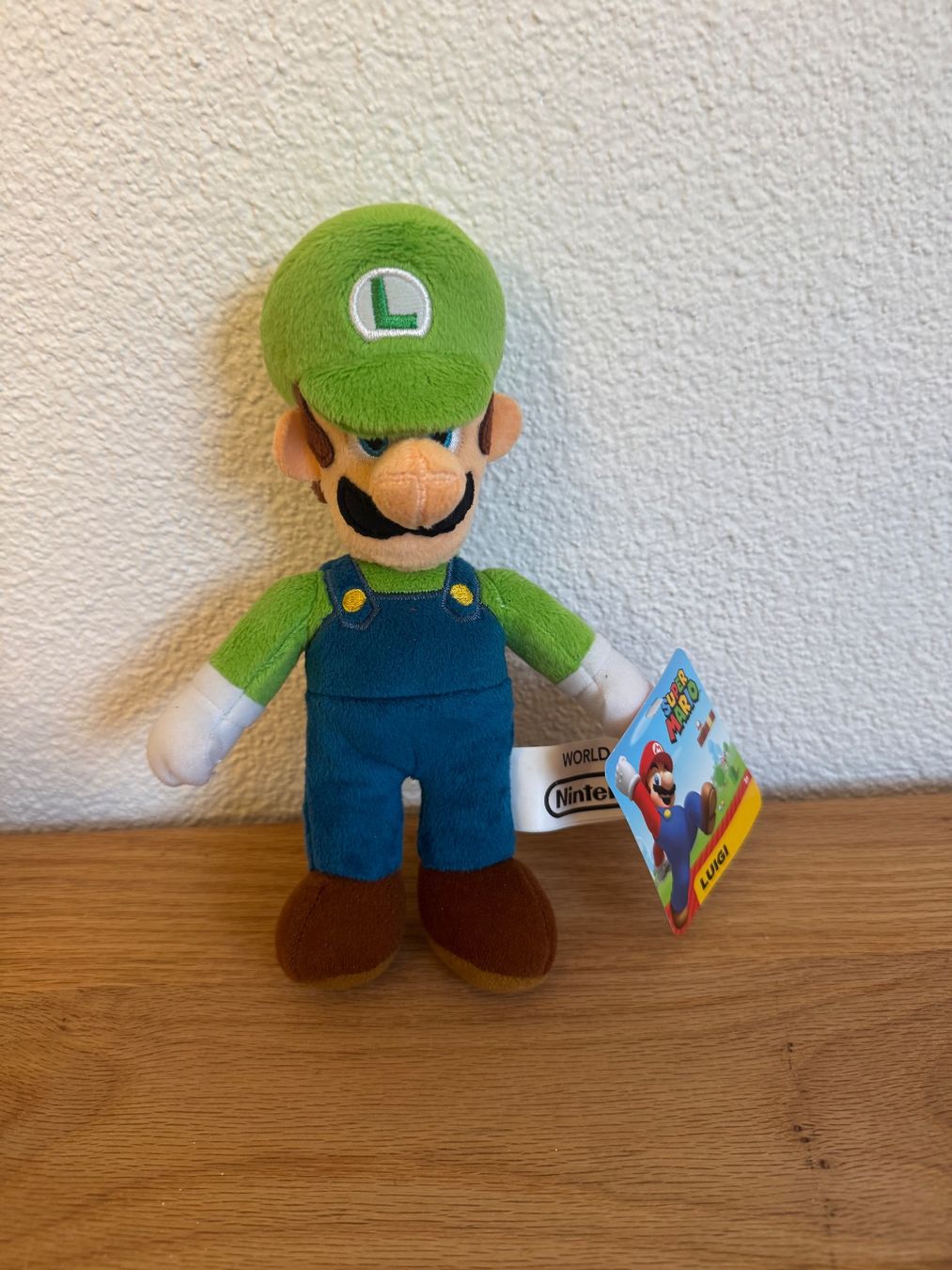 Nintendo Spielzeuge: Luigi - Super Mario Plüsch - ca. 20cm - Plüschtier – Neu und originalverpackt aus Oensingen von CSCollectors