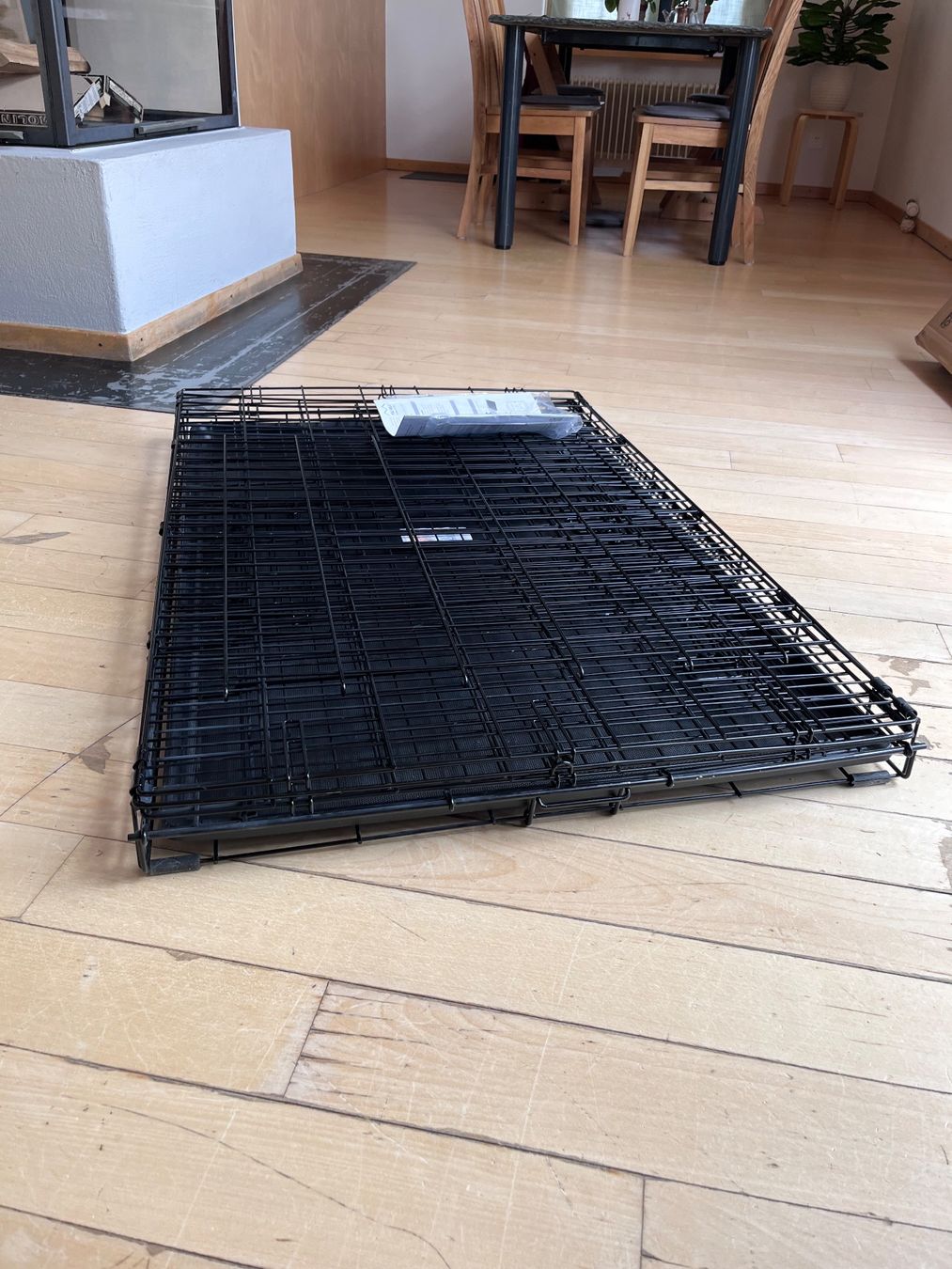 Liege- & Schlafplätze: Faltbare Hundebox (Foldable Dog Crate) – Gebraucht aus Pontresina von ste_5mly 4