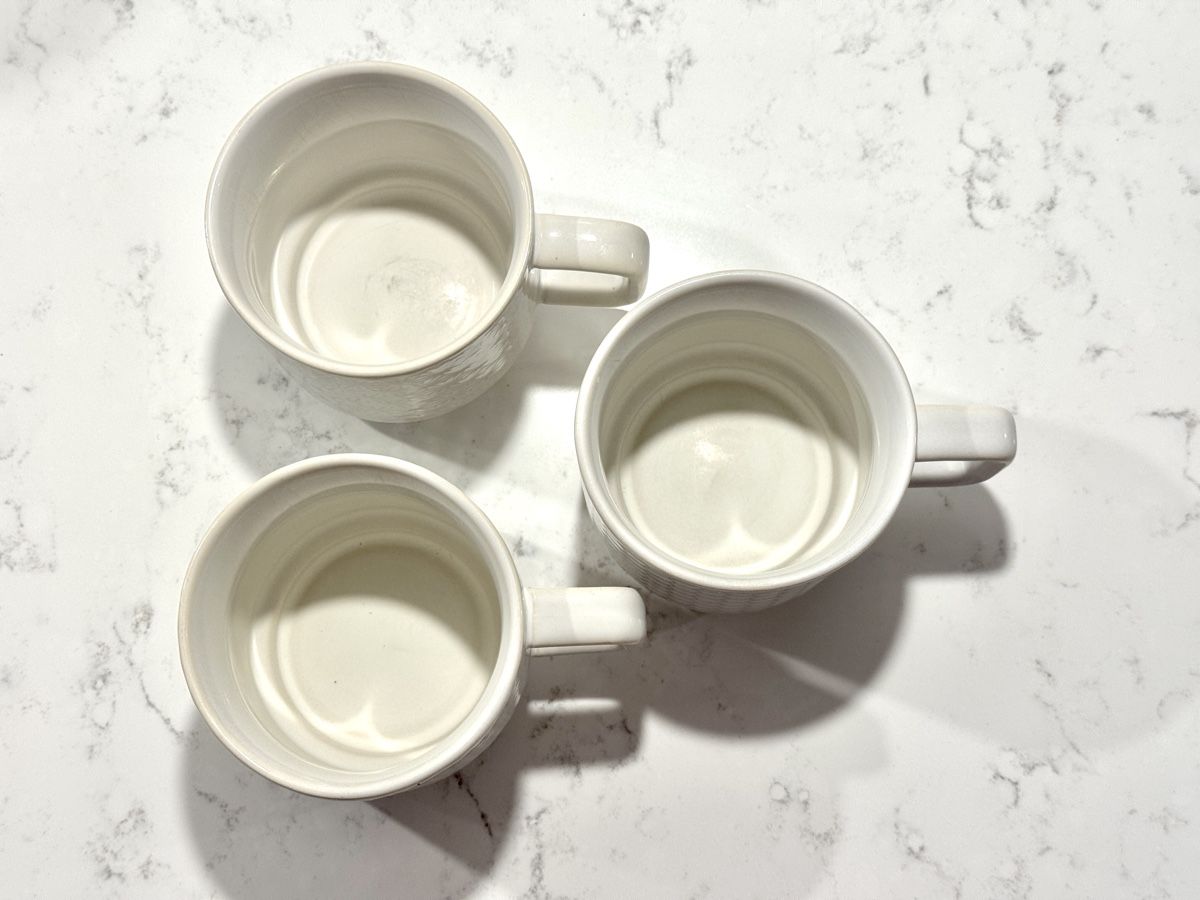Geschirrsets: 4 Espresso- und 3 Lungo-Tassen – Gebraucht aus Zürich von RicardoExplorer 4