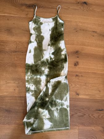 Kleid Shein Tie Dye mit Schlitz 