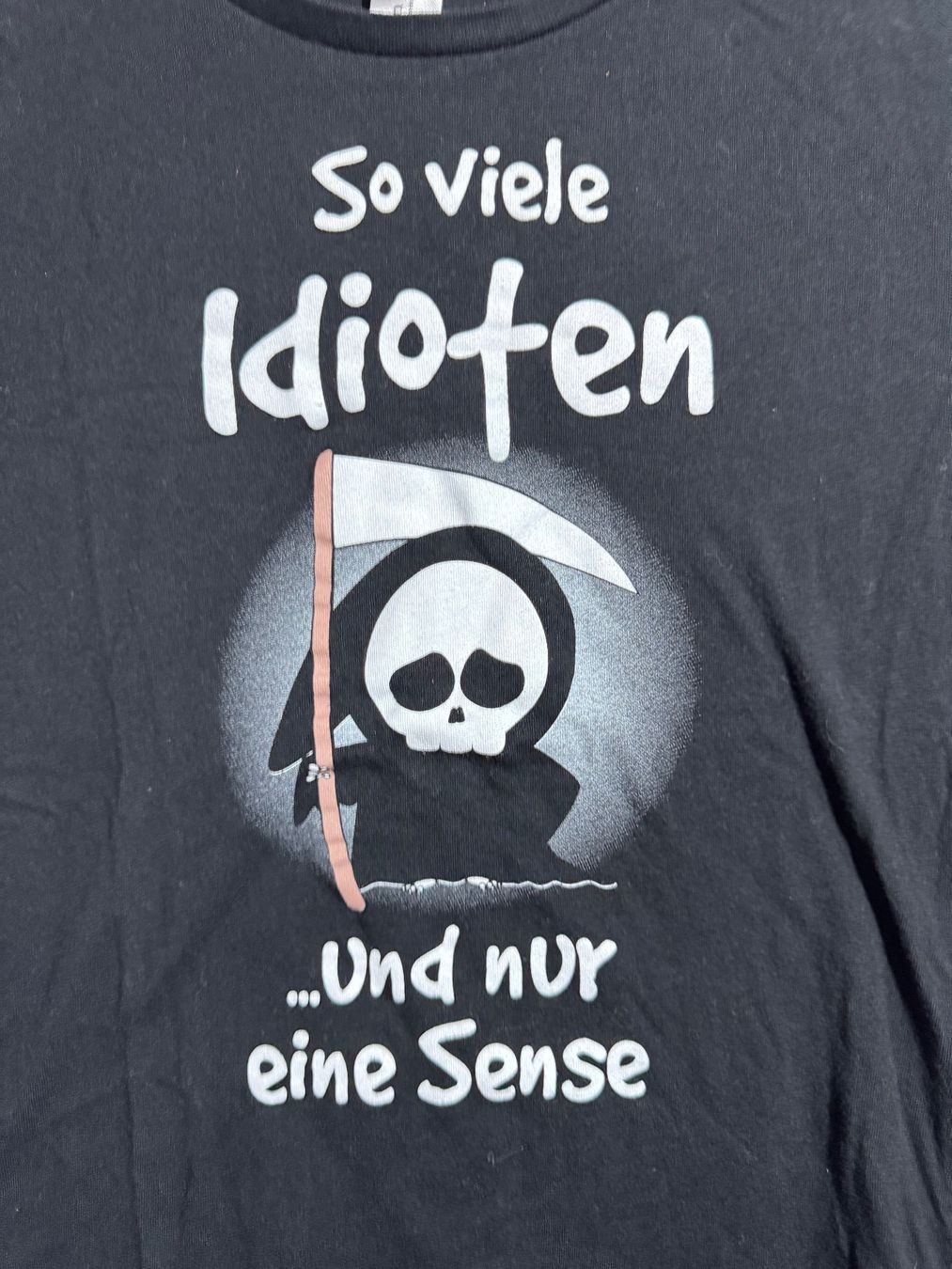 T-shirt: Schwarzes Shirt von B&C Collection – Usato da Grosswangen venduto da SALE_SALE_SALE 1