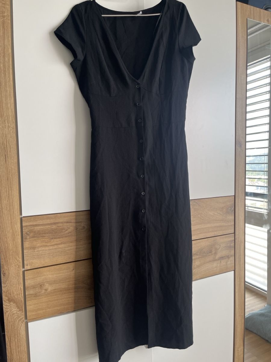 H&M Vestiti: Kleid H&M schwarz Grösse S  – Usato da St. Gallen venduto da ninananas