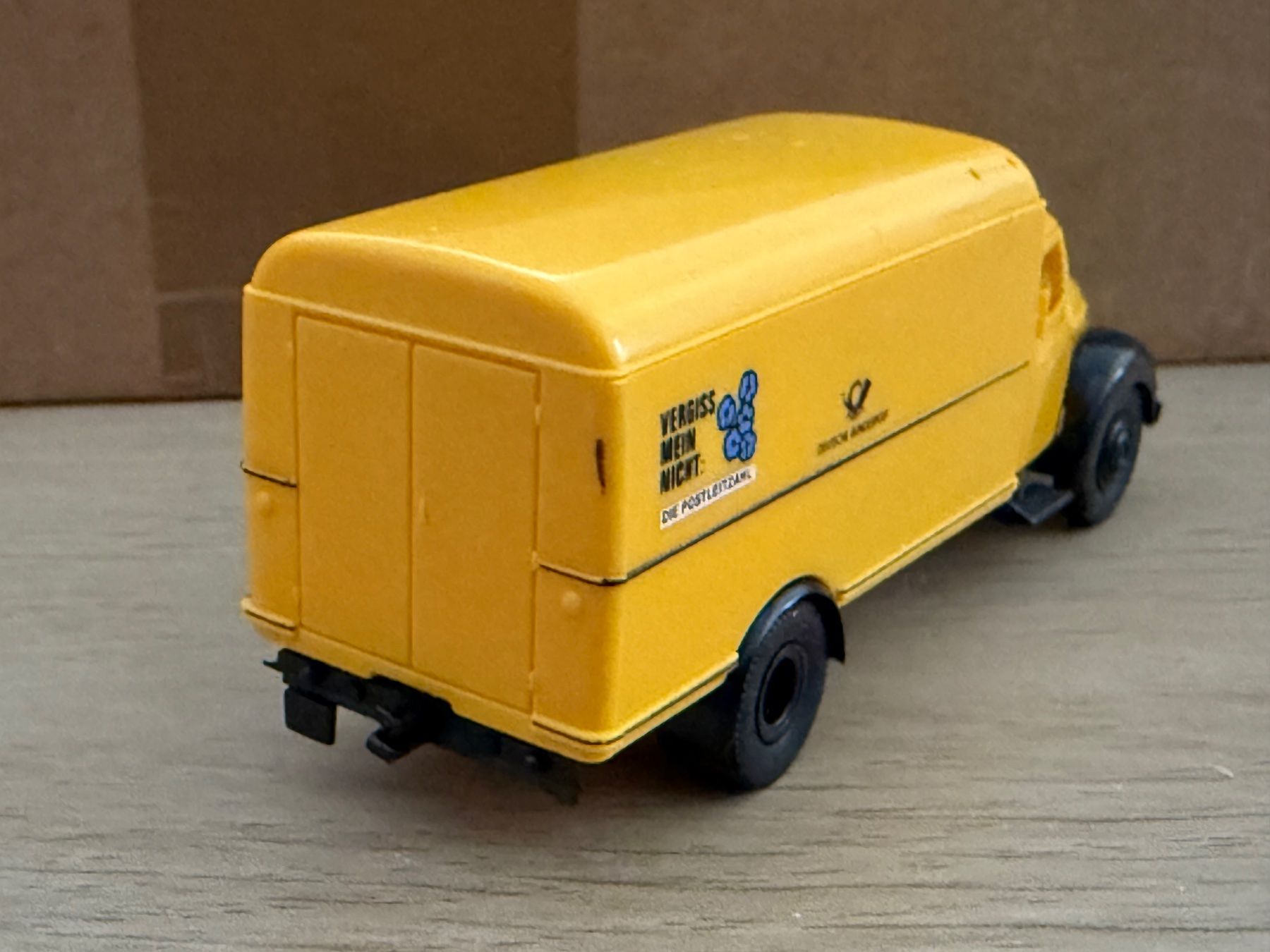 Brekina Kits de montage: Brekina modèles Deutsche Post 1/87 – D'occasion à Morrens VD par YannD02 2