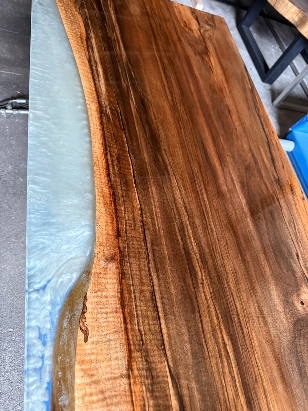 Tavoli: Epoxydharz Couchtisch – Nuovo e nell'imballaggio originale da amriswil venduto da danihgt 1