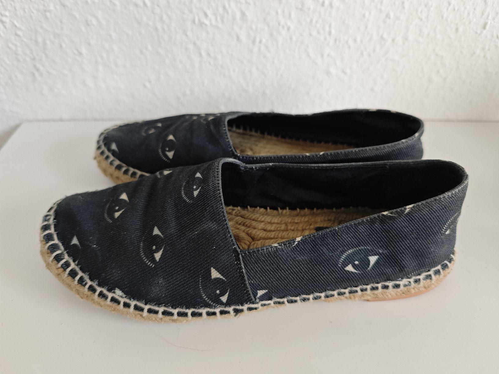 Kenzo Scarpe da donna: Kenzo iconic eye espadrilles , 37 – Usato da Meyrin venduto da Muchacho7