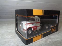 Ixo 1:43 LKW Camion Western Star 4864 1970 avec vitrine