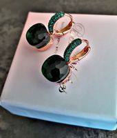 Schicke Ohrringe mit dunklem Stein & grünen Zirkonia 💎