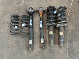 Original Fahrwerk von VW Golf 5 R32