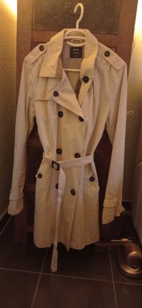 Trend Trenchcoat Beige Gr. S - Perfekt für den Frühling!