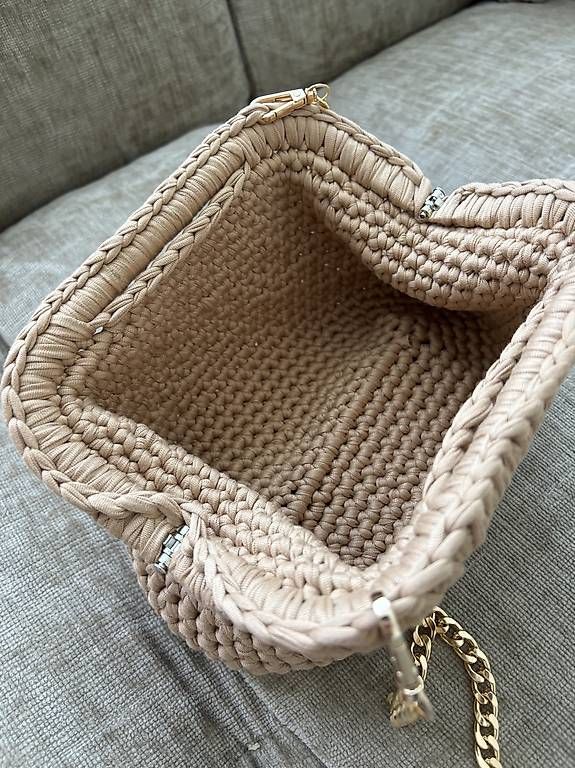 Borse da donna: Selbst gehäkelte Clutch Bag – Nuovo (secondo la descrizione) da Hinwil venduto da camposlu 4