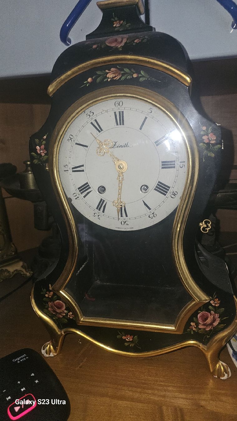Orologi da terra & Orologi da parete: pendules Neuchâteloise. – Usato da Concise venduto da sib_wlz5 1