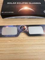 2x Sonnenfinsternis Brillen Weltraum Design