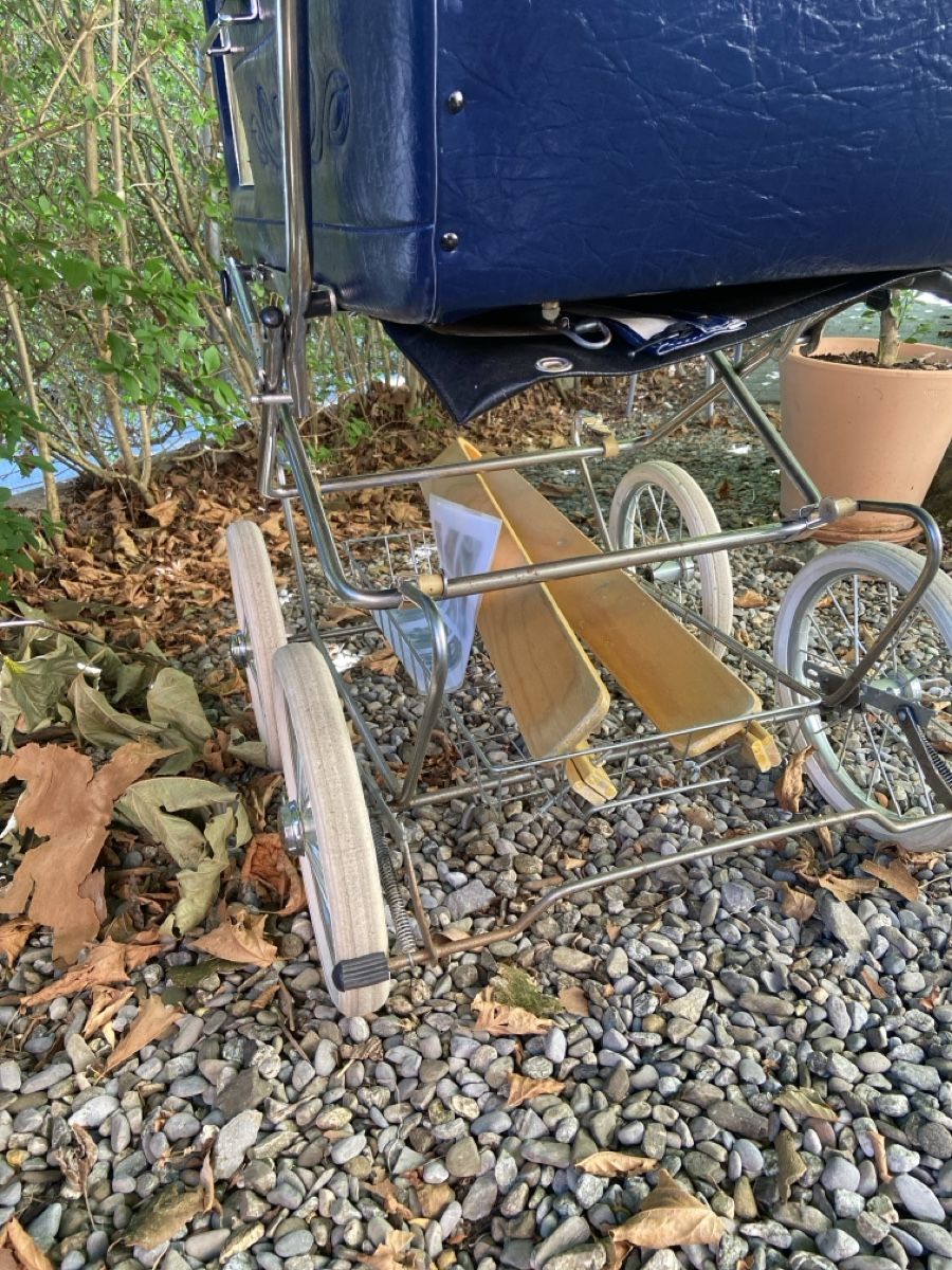 Carrozzine: Nostalgischer Kinderwagen – Usato da Dallenwil venduto da ercrah 5