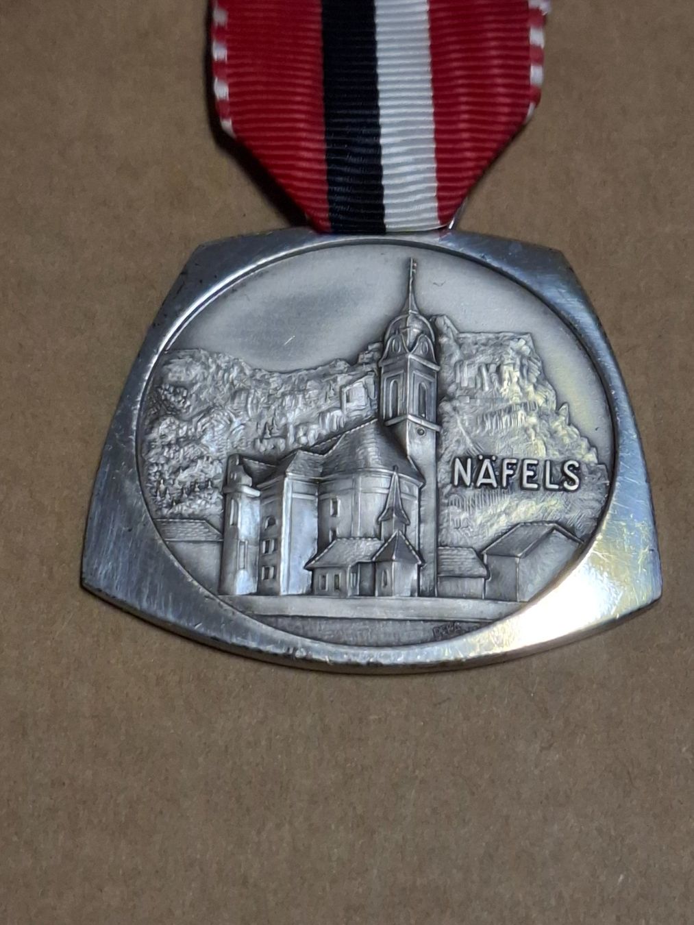 Medaillen: Näfels Kt. Glarus 1965 (B979) – Gebraucht aus Schwanden GL von Suvorov