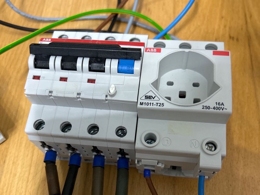 ABB FI/LS FS 463E-C16+ T25 (Gebraucht) in zürich für CHF 80 – mit ...