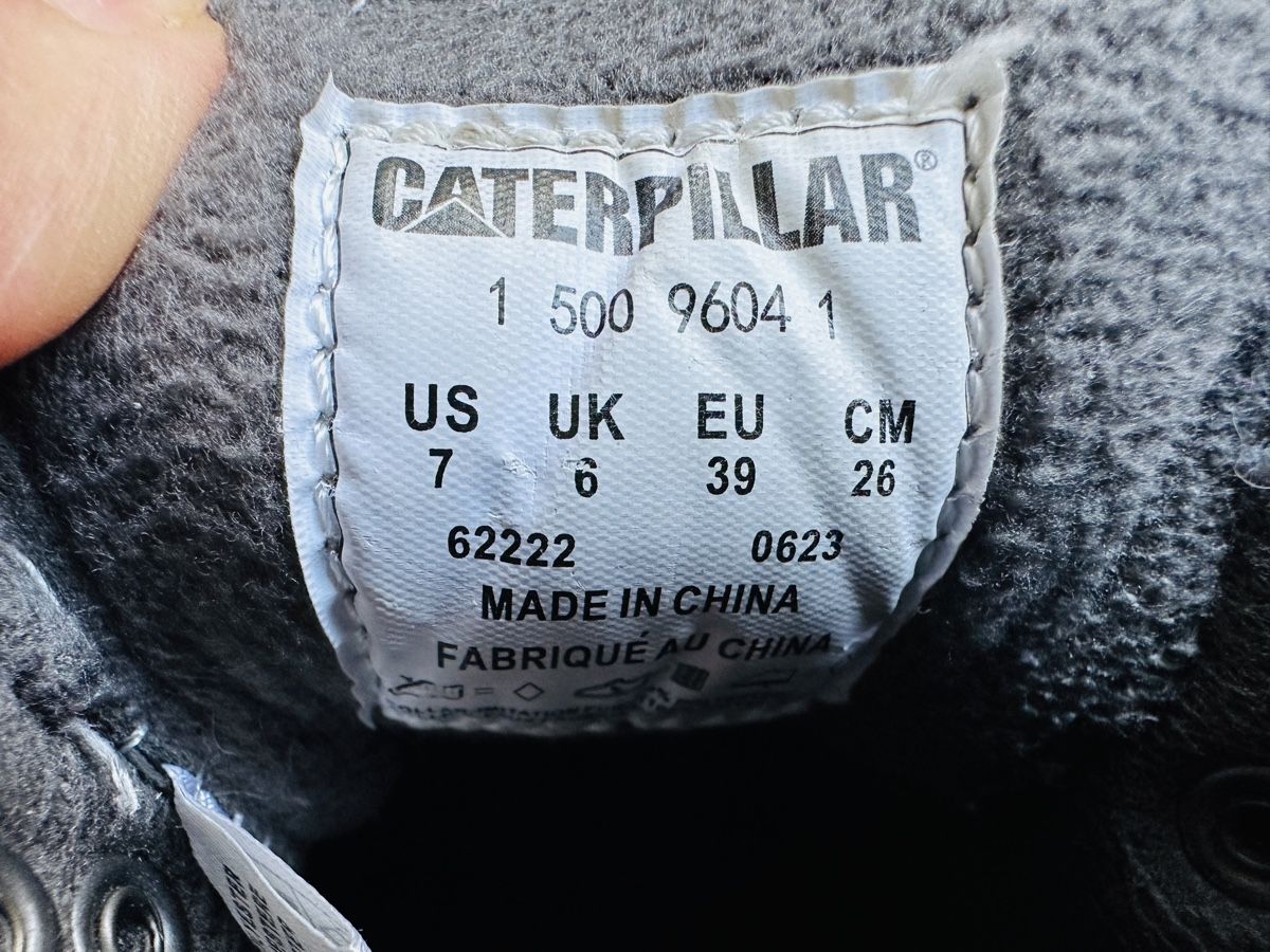 Caterpillar Scarpe da uomo: Caterpillar unisexe taille 39 noir – Usato da Bulle venduto da LeMoleson 7