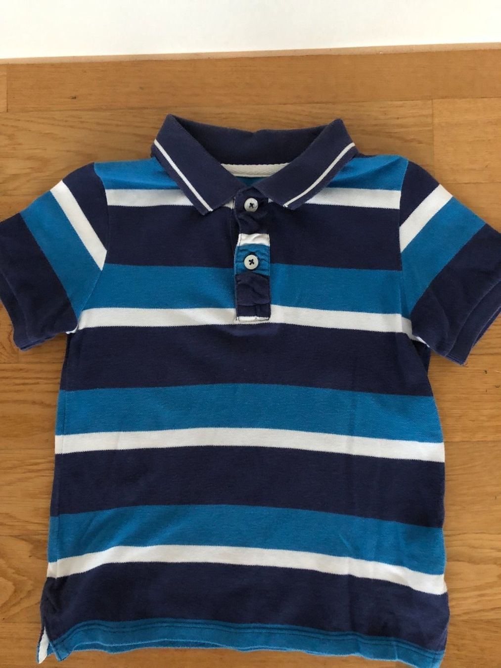Camicie, Top & T-shirt: Poloshirt Gr.104 – Usato da Buchs SG venduto da sunset55