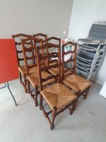 6 schöne Vintage Holzstühle mit Strohgeflecht – Bauernstil /