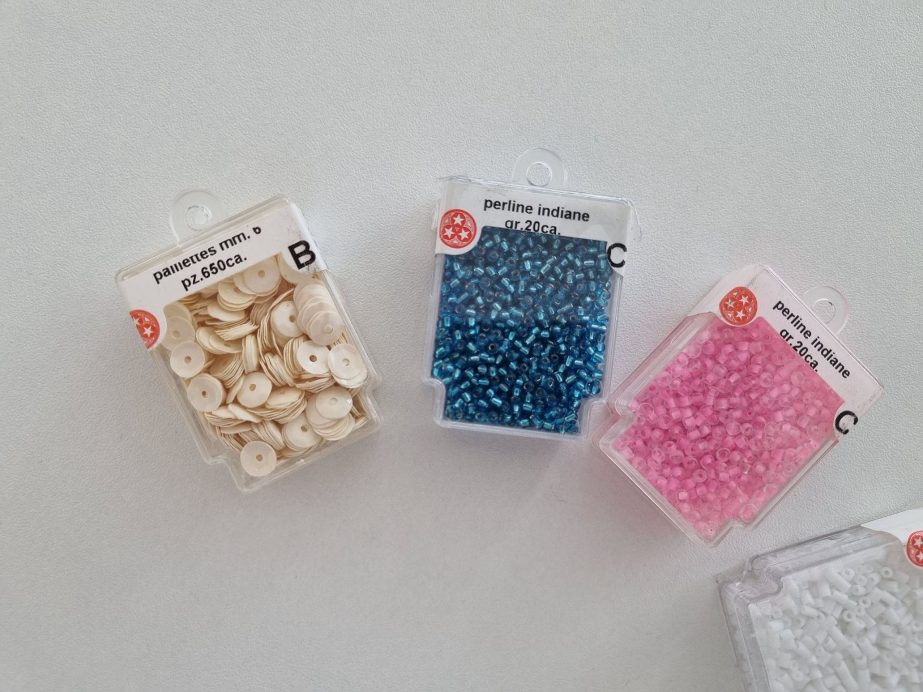 Perle (finte): Kit Perline e Paillettes Tre Stelle Vintage Mare – Nuovo e nell'imballaggio originale da Mels venduto da DACRI 1