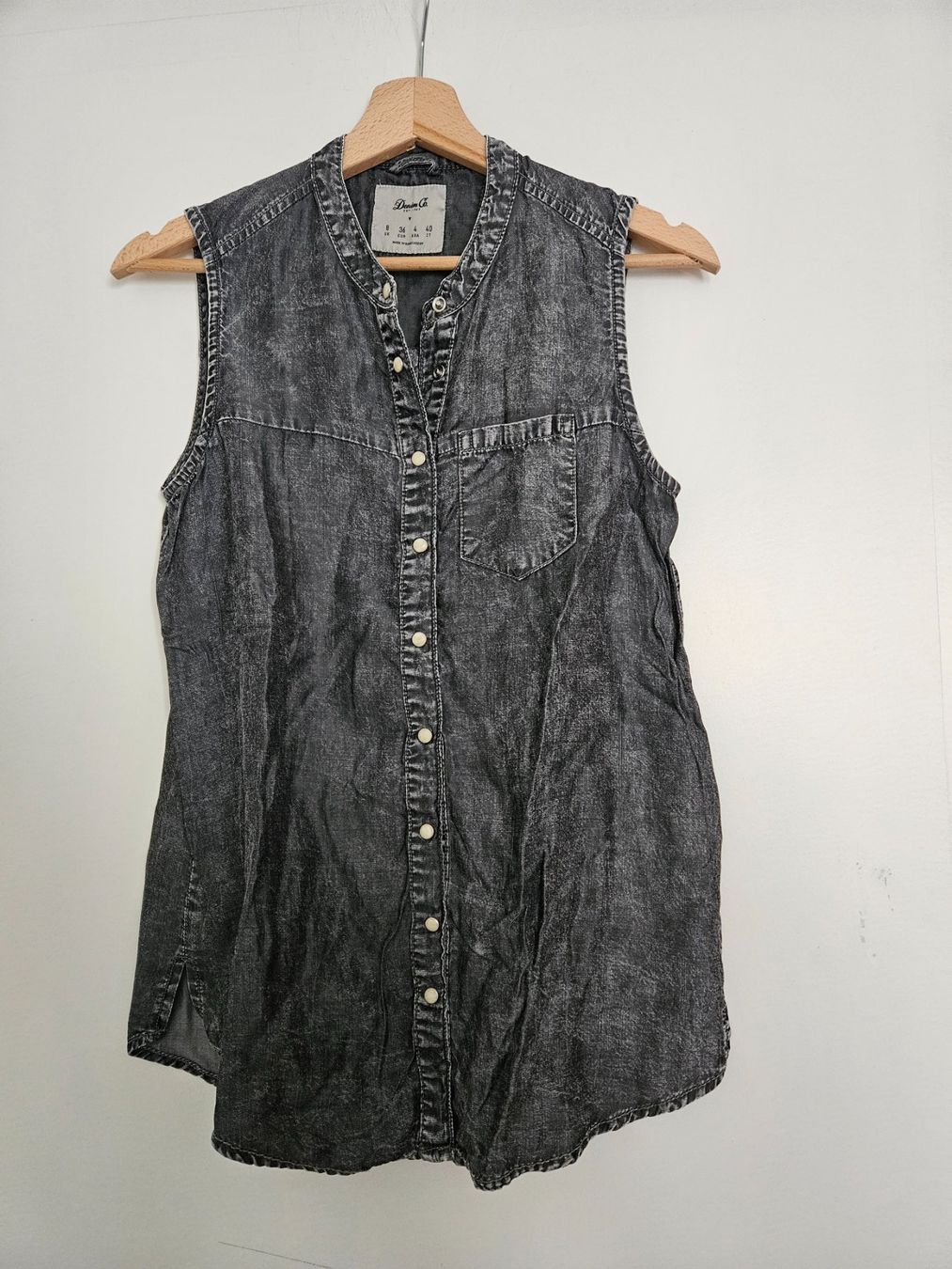 Camicette: Graue, ärmellose Bluse Gr.36 – Usato da Schaffhausen venduto da sabrina915