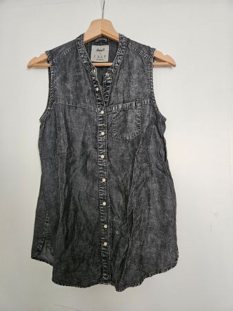 Graue, ärmellose Bluse Gr.36