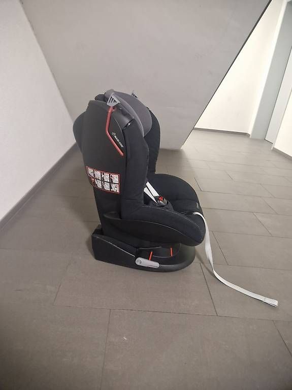 Maxi-Cosi Seggiolini per auto: Maxi-Cosi Kindersitz – Usato da Villmergen venduto da DAGA_9796 1