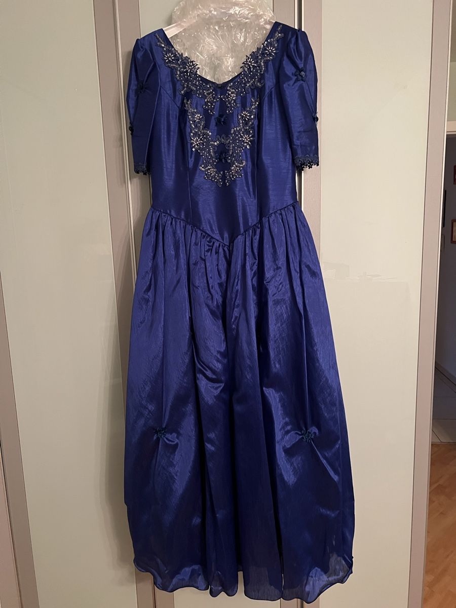Robes: Wunderschönes, königsblaues Festkleid, – Neuf (Voir description) à Unterlunkhofen par Hundeknochen