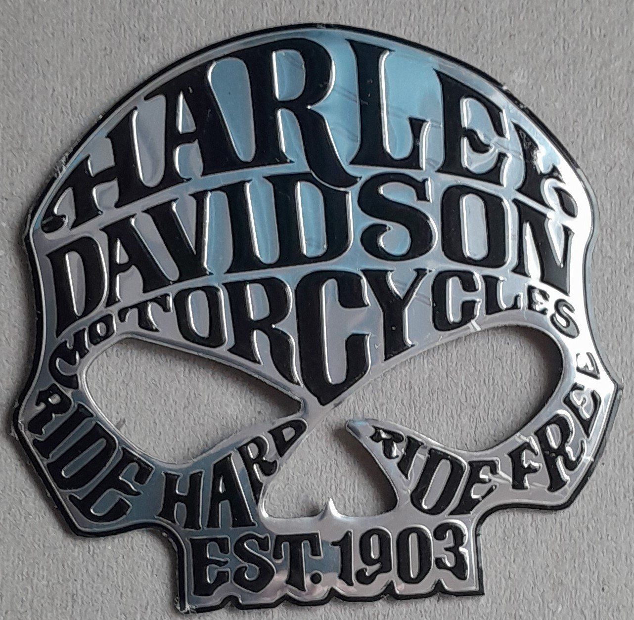 Sticker: Sticker Skull Alu Harley Davidson – Nuovo e nell'imballaggio originale da Allens venduto da MADE.IN.ROCK.N.ROLL 1
