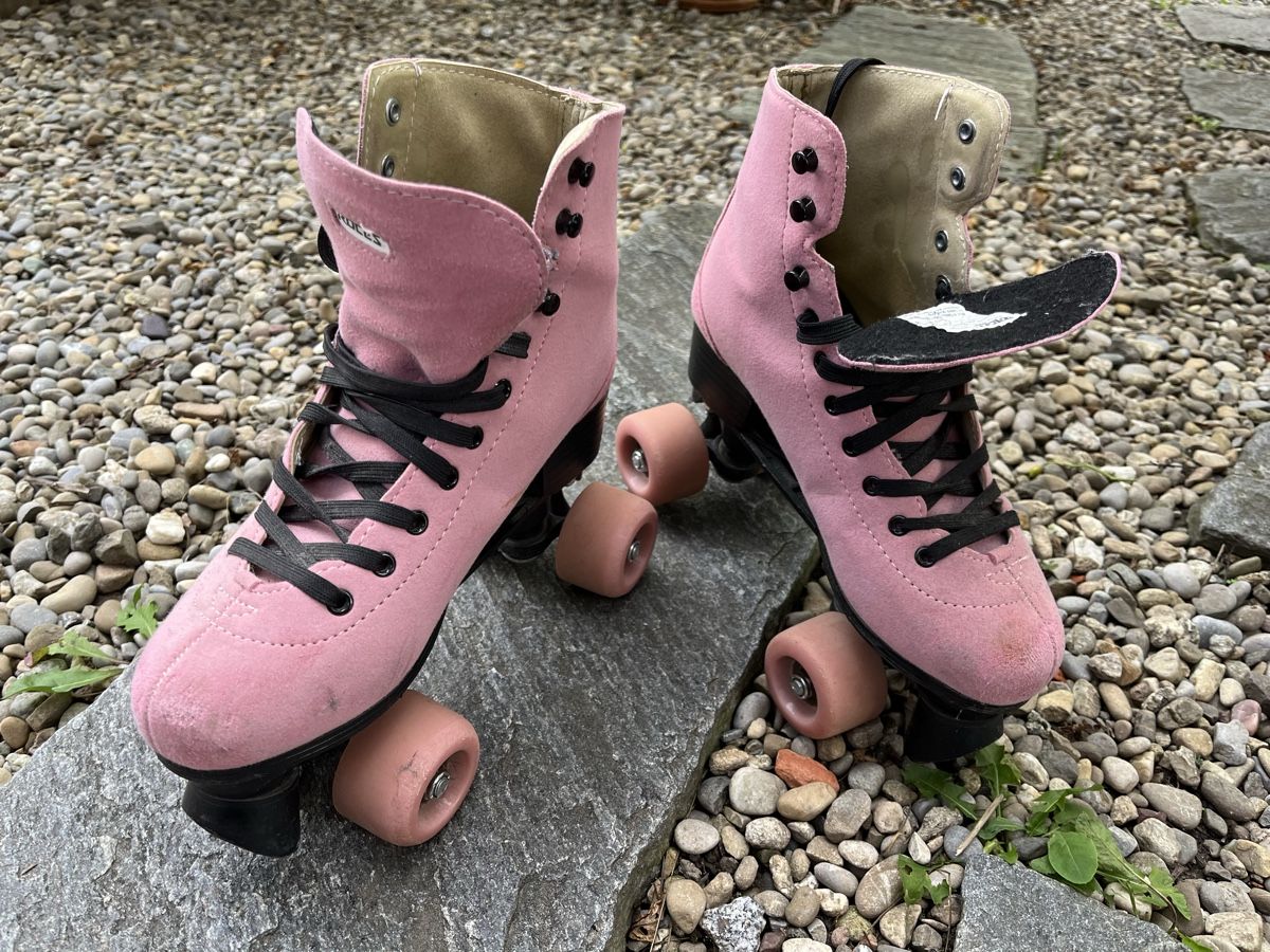 Pattini in linea & Pattini a rotelle: Rollschuhe Roces pink Grösse 37  – Usato da Luzern venduto da aerbsli3