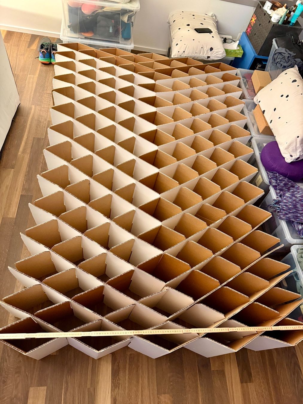 Letti: Kartonbett Room in a Box Bett – Usato da Langenthal venduto da crossfiter 1