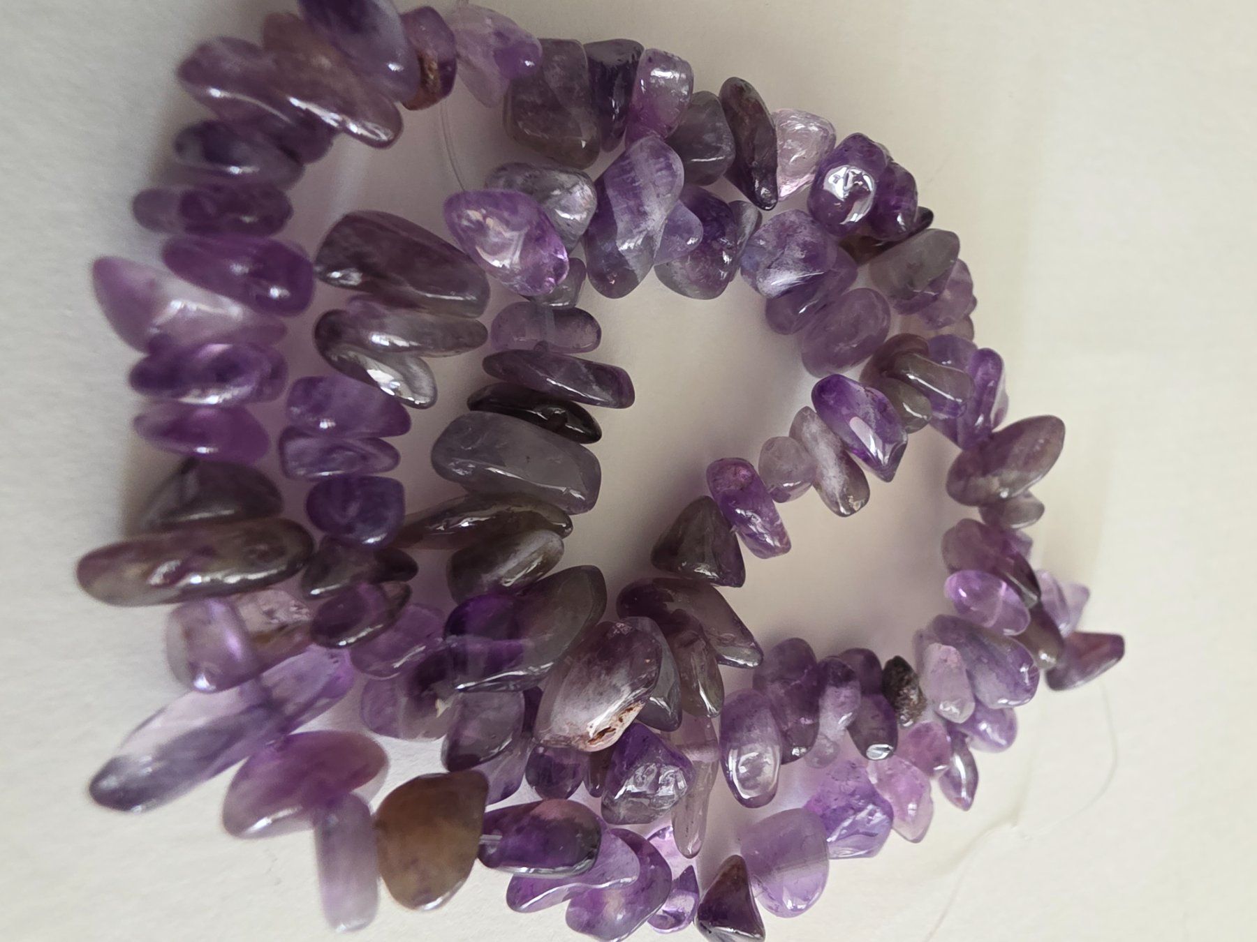 Perlen (unechte): Amethyst splitter ca 5-8mm. Strang – Neu und originalverpackt aus Menziken von Mirager 1