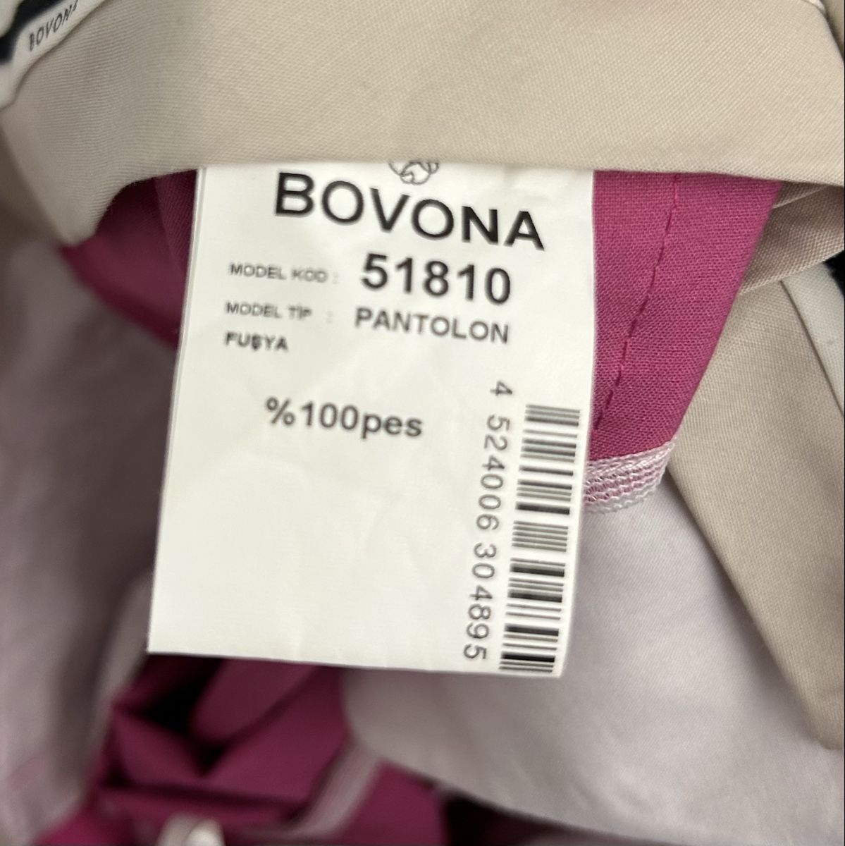 Pantaloni: Hose Pink Bovona – Usato da Saland venduto da ele_vc96 6