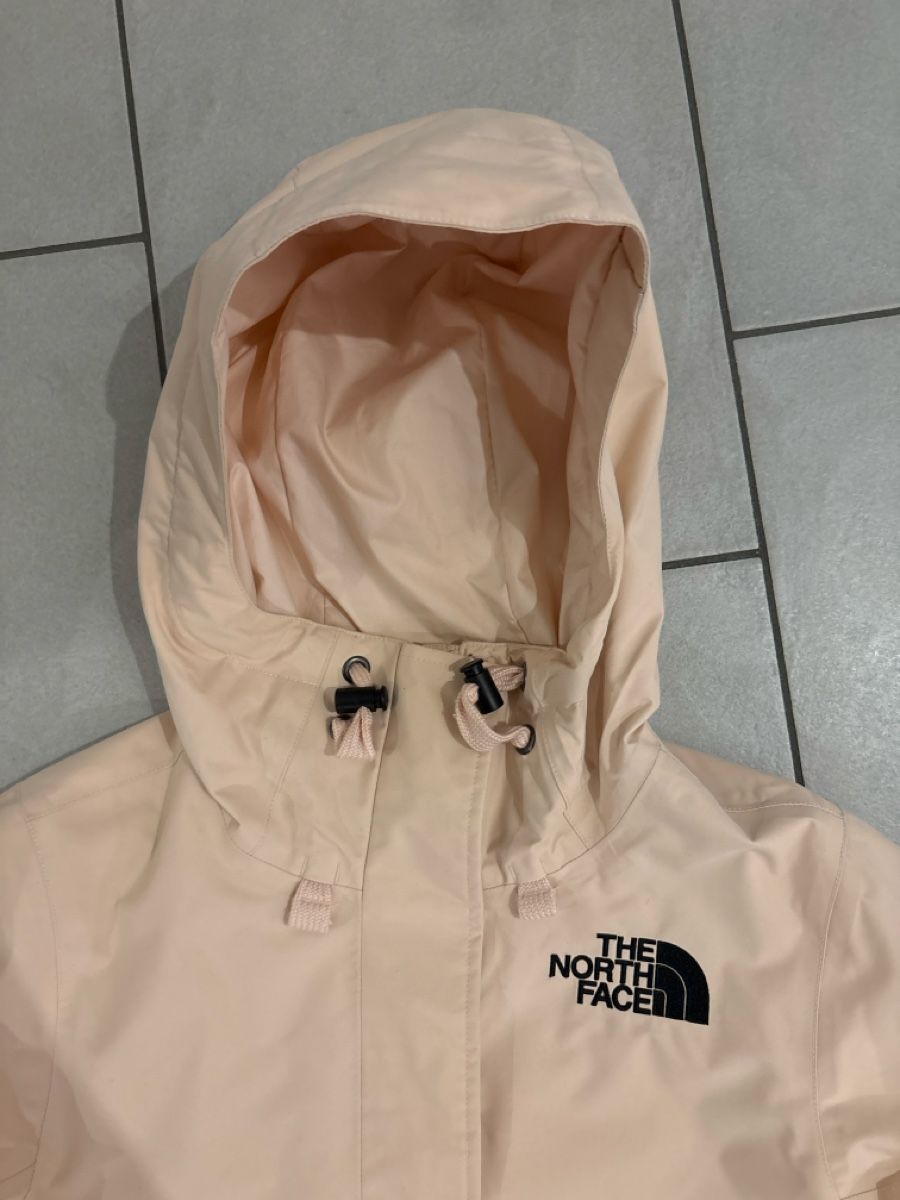 North Face Giacche: Rosa The North Face Skijacke M – Usato da Rümlang venduto da svent 3