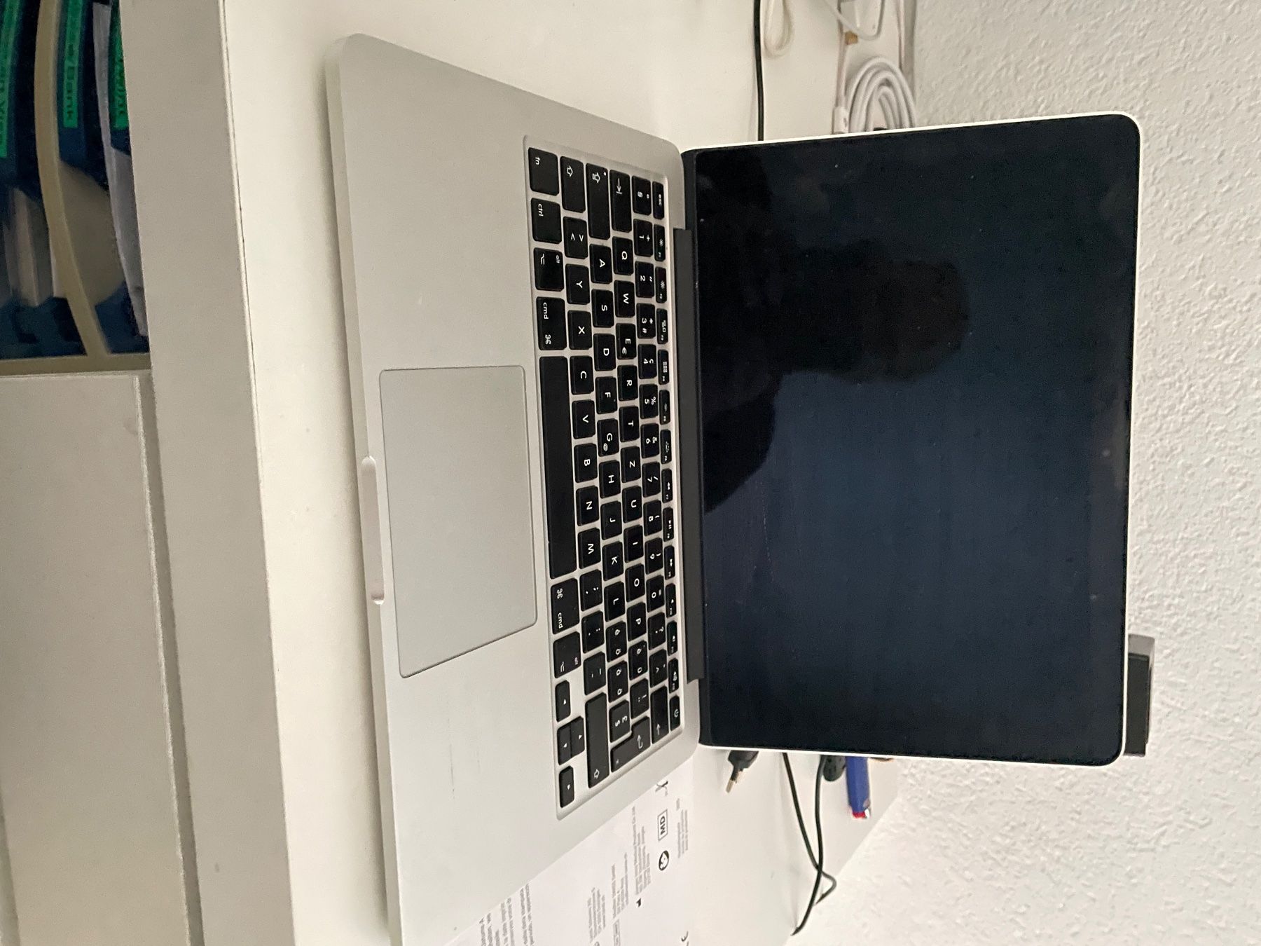 Apple Notebook: verkaufe MacBook – Usato da Herbetswil venduto da adobe326 1