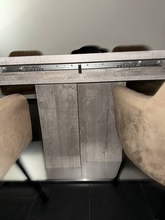Tische: Esstisch Marmor Optik Grau – Gebraucht aus Adlikon b.Regensdf von giuuuuu 1