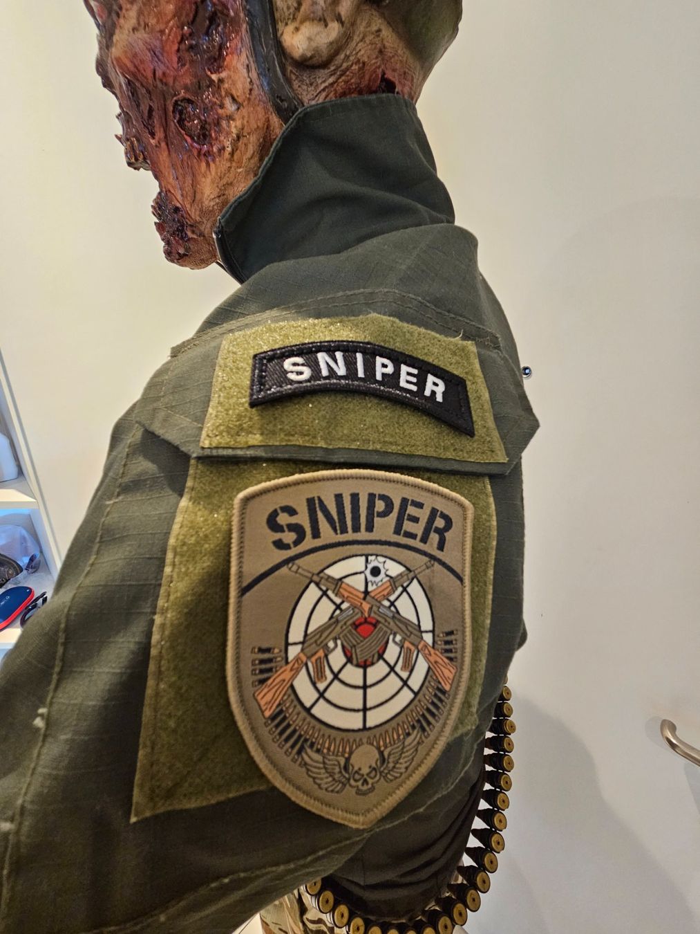Toutes les décorations: HALLOWEEN/ HORROR ZOMBIE SOLDAT – Neuf (Voir description) à Root par LifestyleAccessoires 5