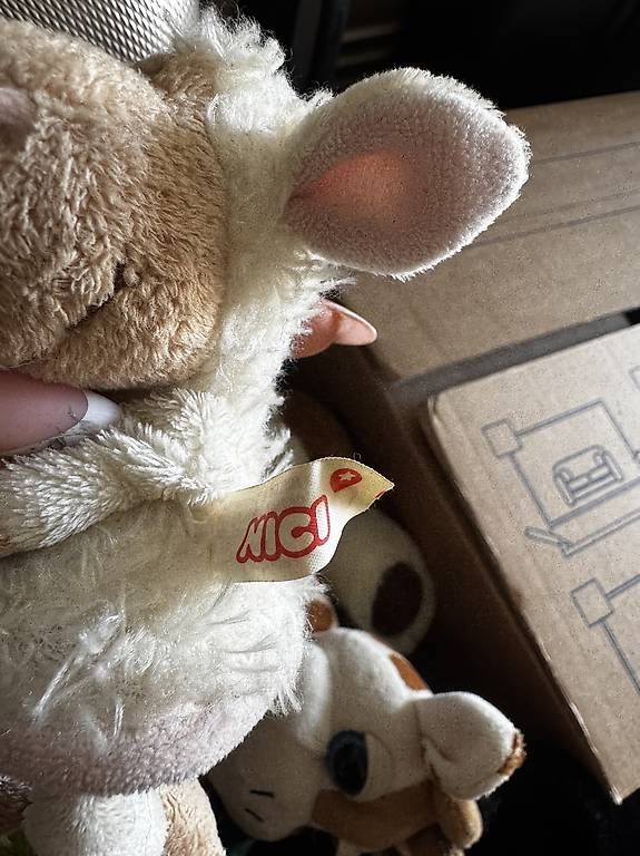 Spielzeuge: NICI Schaf Plüschfigur – Gebraucht aus Wallisellen von ale_qlk8 1
