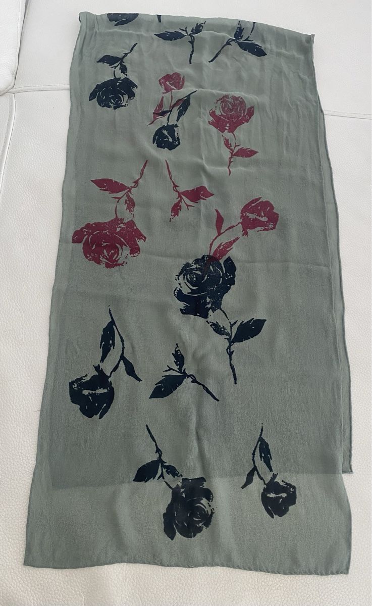 Foulard & Sciarpe: Seiden Schal 🌸 – Usato da Opfikon venduto da Luis144 3